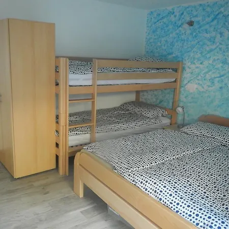 Danijela & Gregor شقة