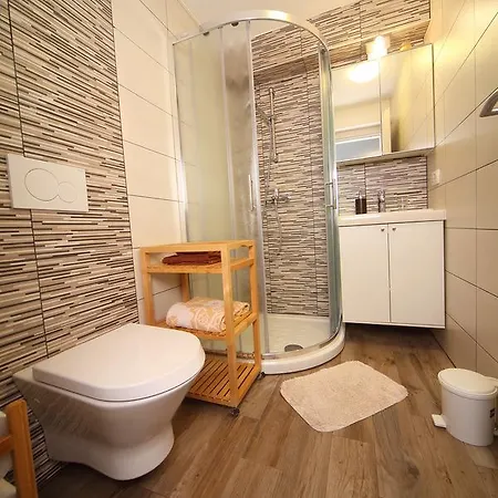 Danijela & Gregor شقة *